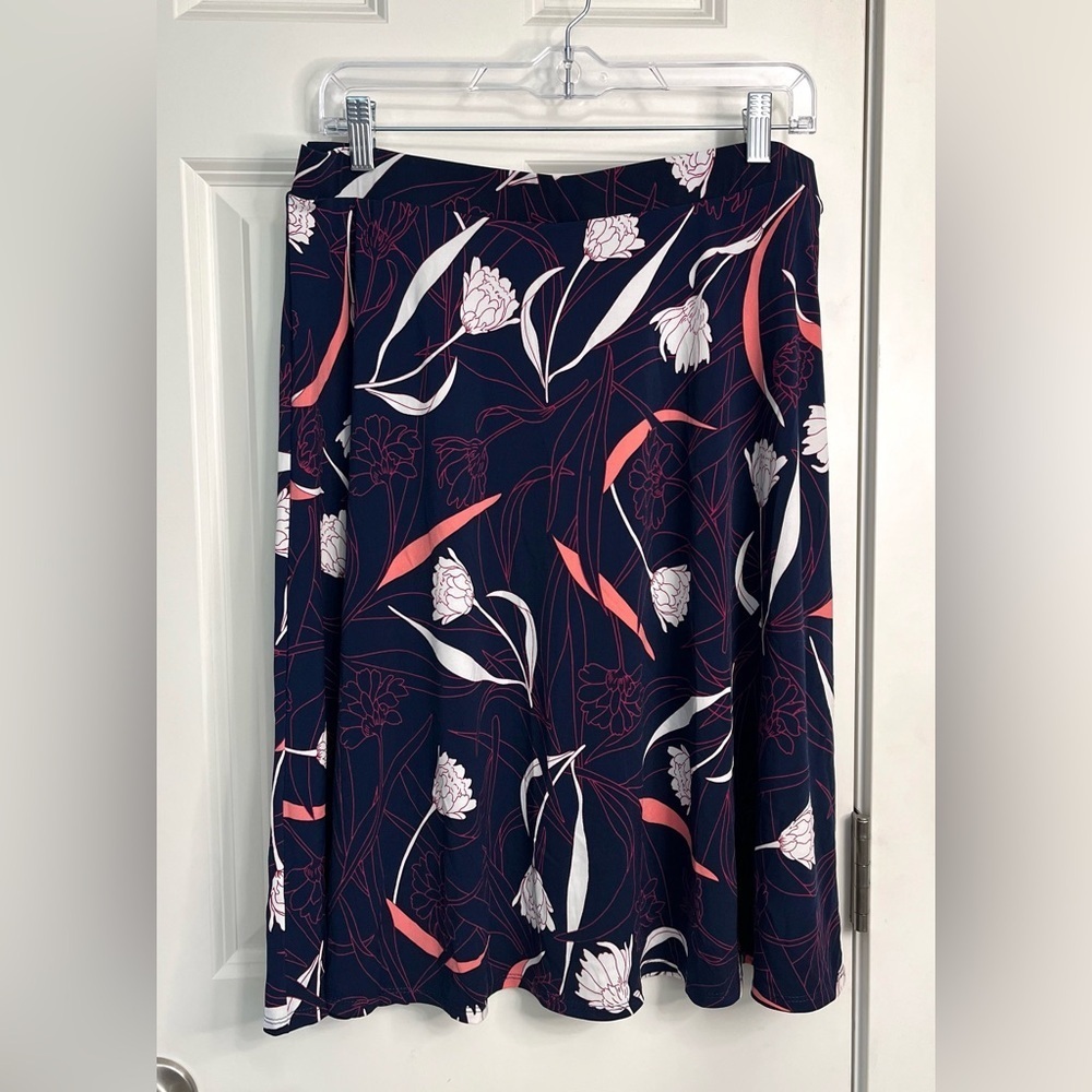 Gilli Floral A-Line Skirt NWOT